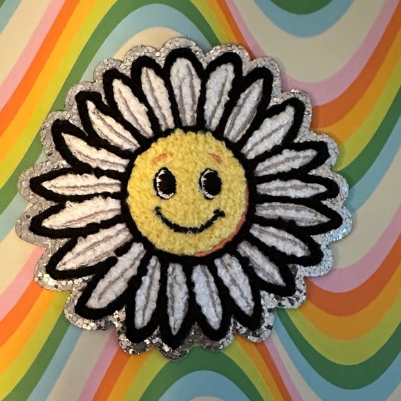 3D Flower Notebook with Pen - Picture 3 of 8